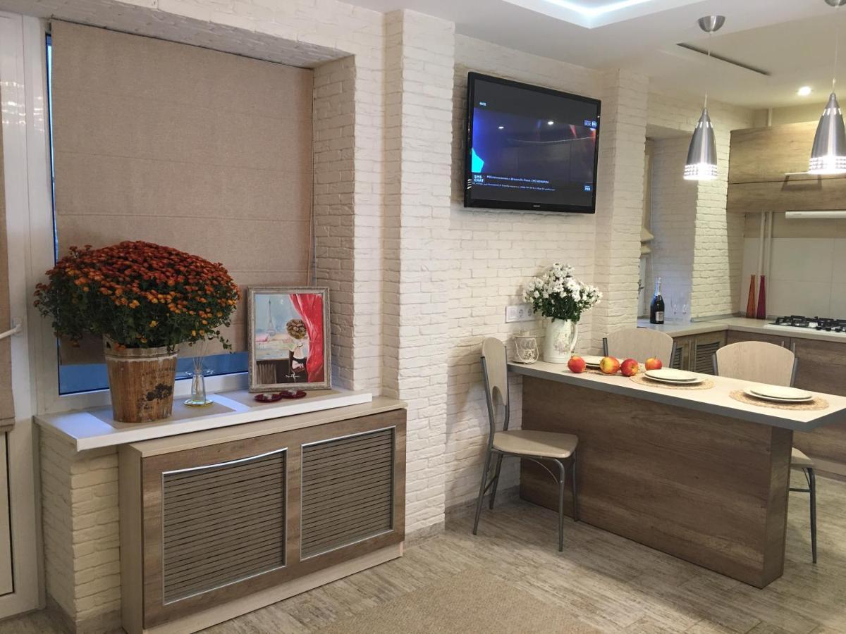 Studio Luxe On Victory Street In The City Center Vinnitsya Dış mekan fotoğraf